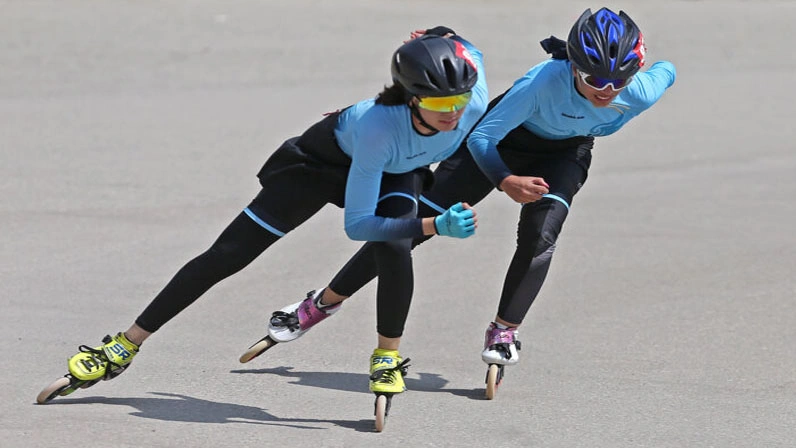 Professional Girls are skating